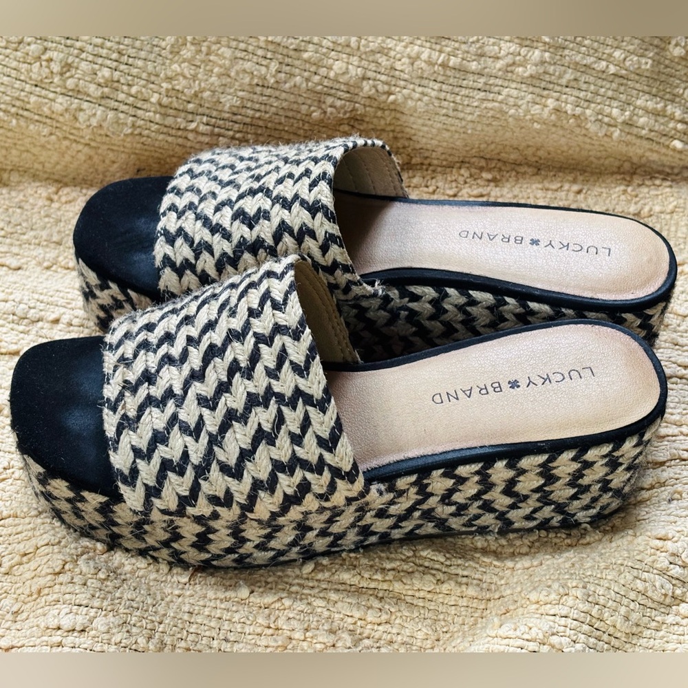 Lucky Brand Platform Sandals woven chevron hippie boho